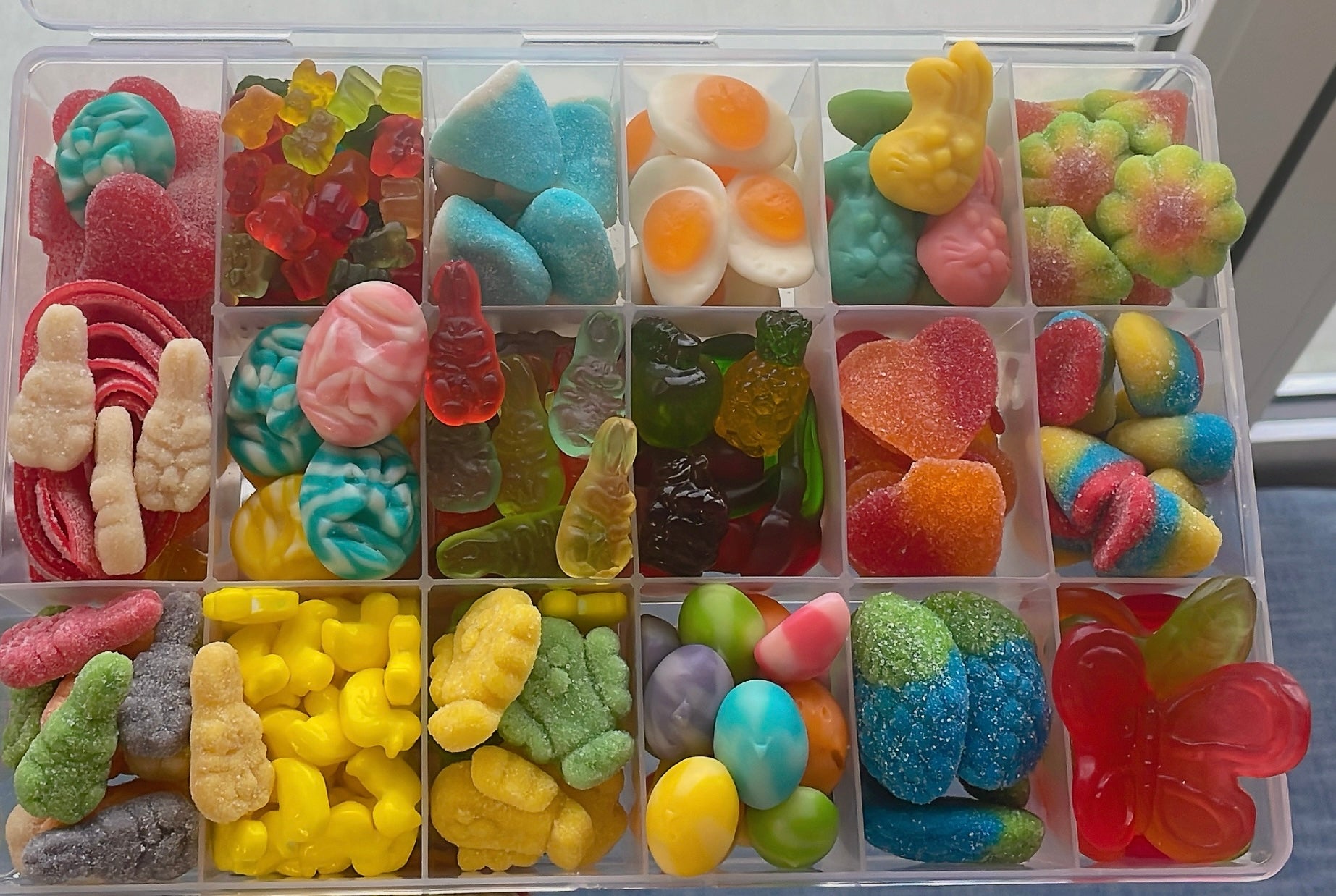 EASTER- The Candy Case